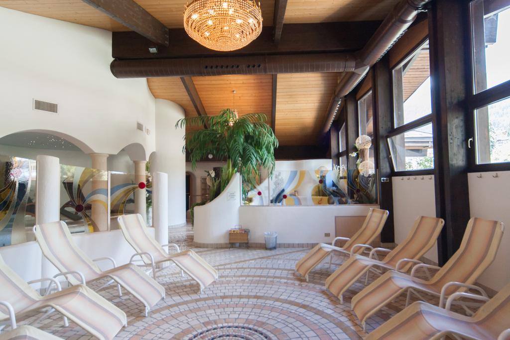 Hotel Villa Emilia Ortisei Extérieur photo