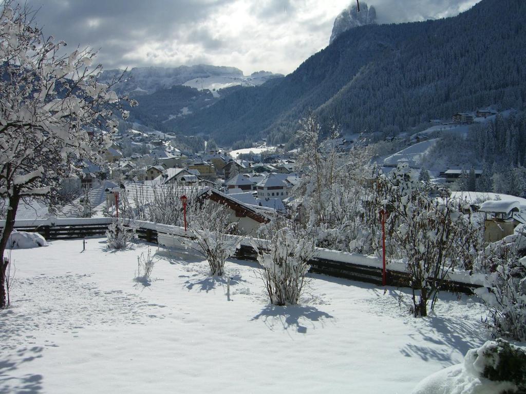 Hotel Villa Emilia Ortisei Extérieur photo